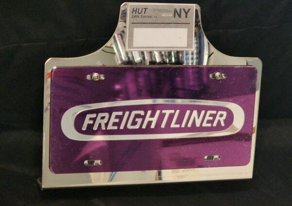 NY HUT Plate Hanger